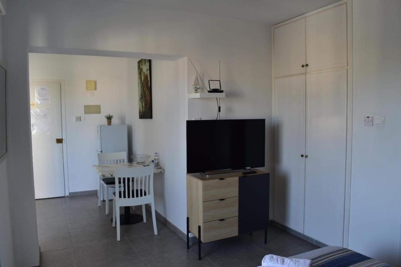 Maria Holiday Apartments 普罗塔拉斯 外观 照片