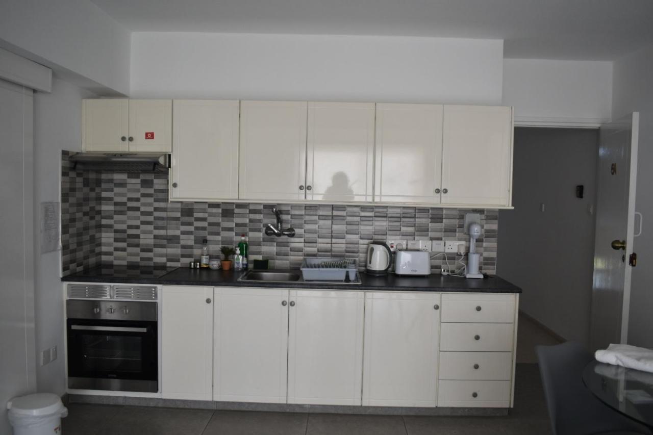 Maria Holiday Apartments 普罗塔拉斯 外观 照片