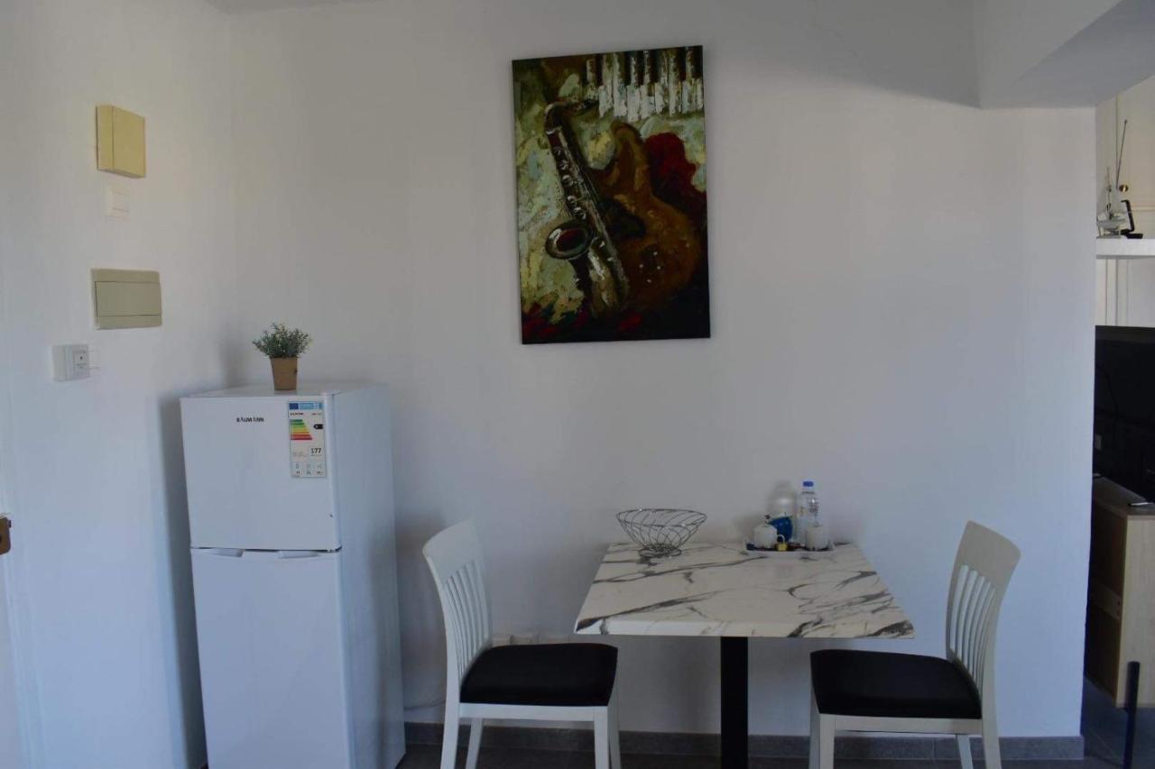 Maria Holiday Apartments 普罗塔拉斯 外观 照片